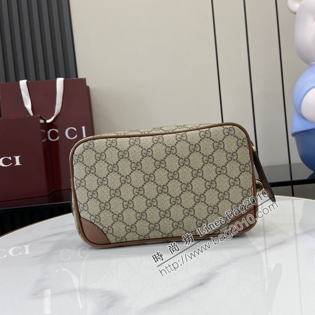 Gucci專櫃古馳最新款Emblem男士旅行系列收納包手拿包 jh2585型號：821164